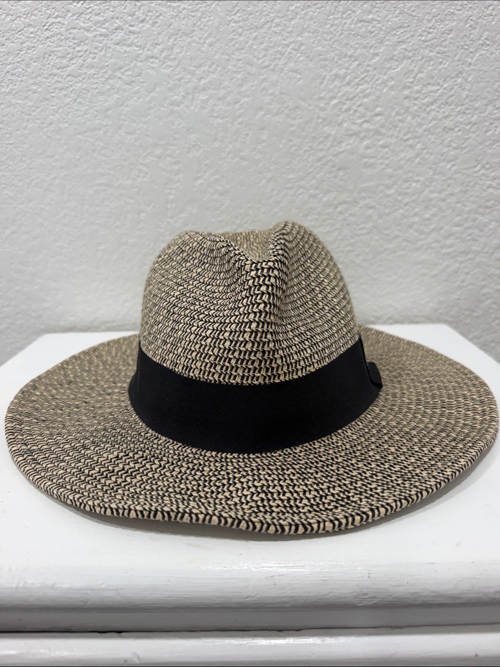Woven Paper Fedora with Black Band - Unisex Sun Hat—inside brim tighten strings - Picture 2 of 8